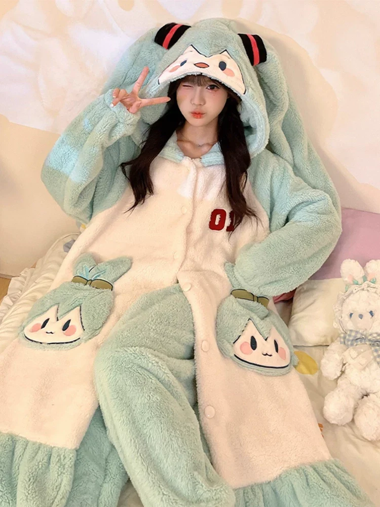 Fanmade Hatsune Miku Coral Fleece Bathrobe – Thick Warm Long Cartoon Loungewear - Image 4