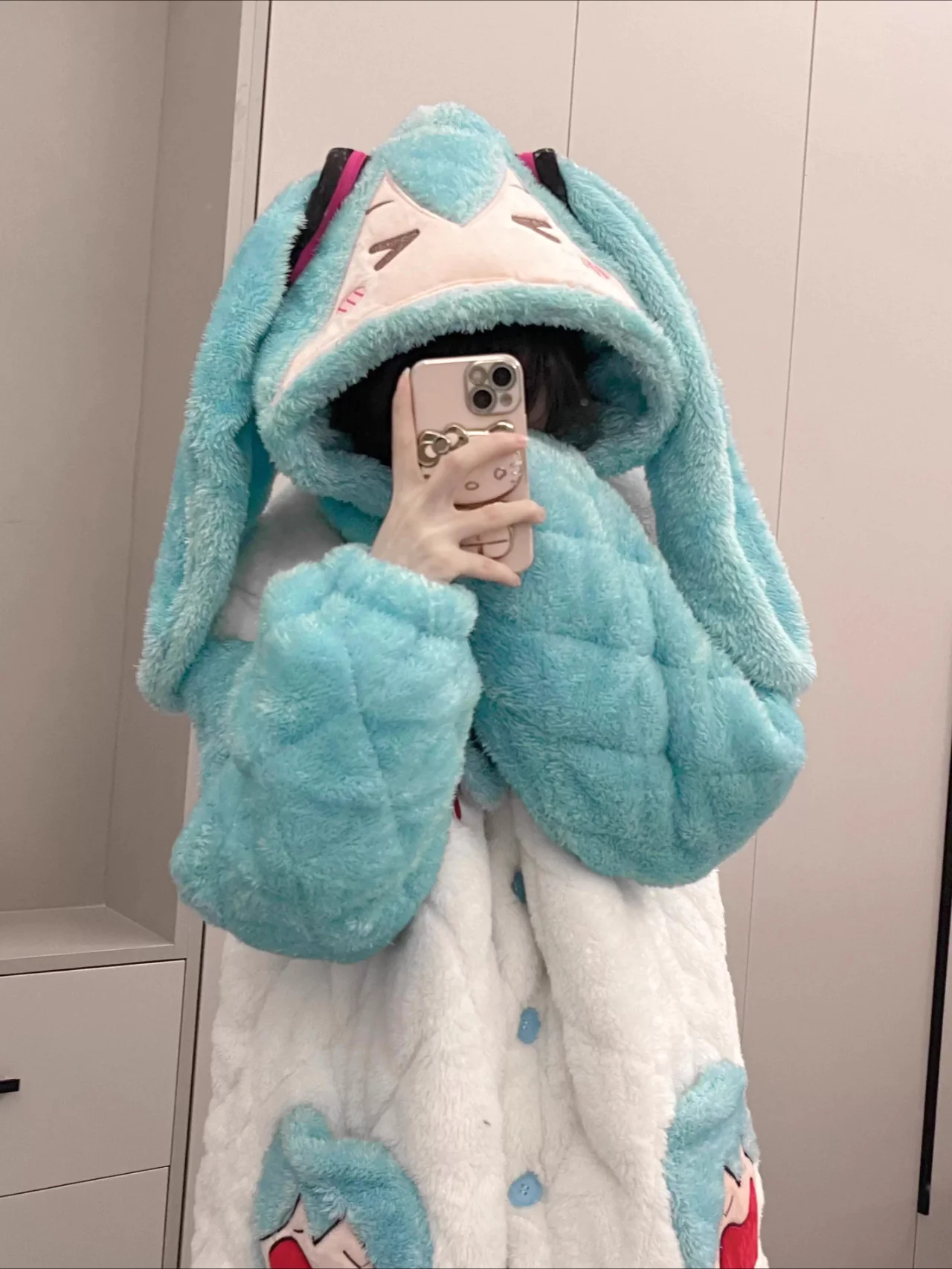Fanmade Creations Hatsune Miku Triple-Layer Coral Fleece Pajama Set – Thick Winter Loungewear - Image 4