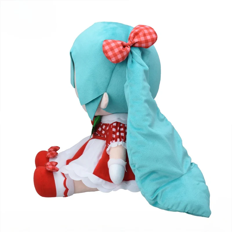 Official Hatsune Miku Γ LOVE AND BERRY Strawberry fufu LL Plush - Image 3