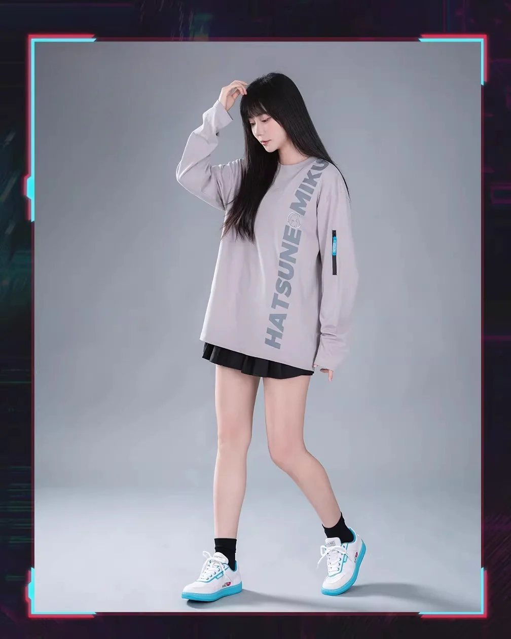 Official Hatsune Miku Neon Electronic Techwear Casual Skate Shoes for Men and Women - Image 11