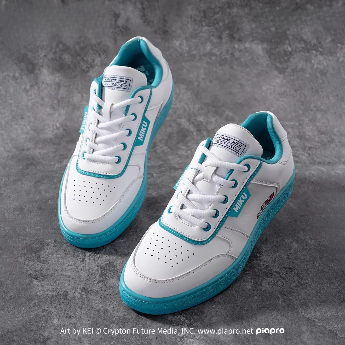 Official Hatsune Miku Neon Electronic Techwear Casual Skate Shoes for Men and Women - Image 3