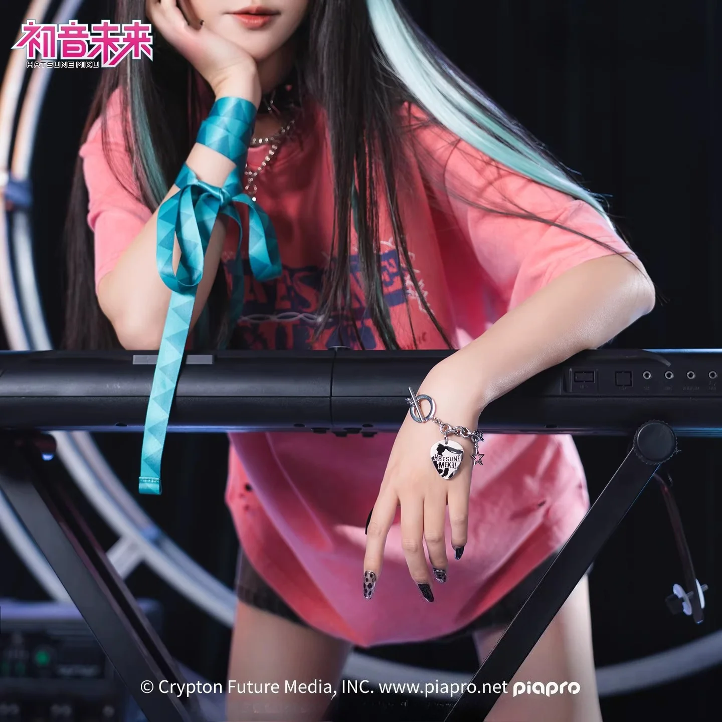 [Pre-Order, Ships Within 30 Days] Official Hatsune Miku Rock Future Vintage Metal Bracelet, Hip-Hop Inspired Wrist Accessory - Image 4