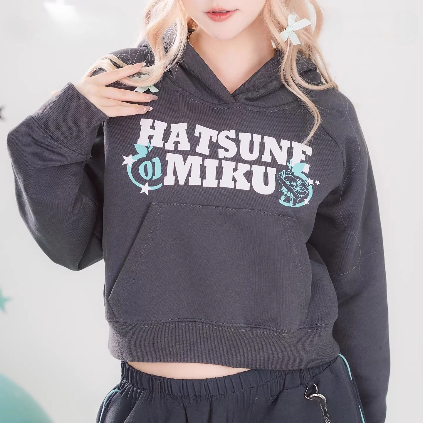 Official Hatsune Miku Y2K Ice Candy Hoodie – Oversized Pullover Streetwear - Image 4