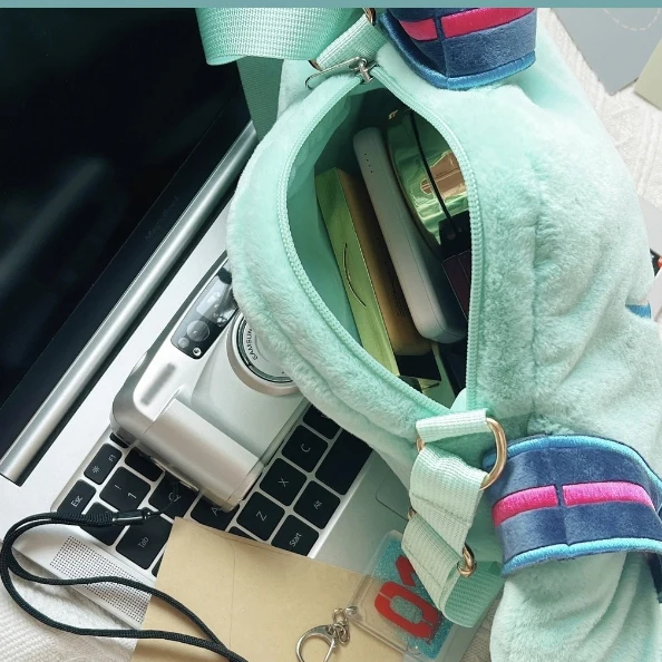 Officially Licensed Hatsune Miku Shoulder Crossbody Bag - Image 6