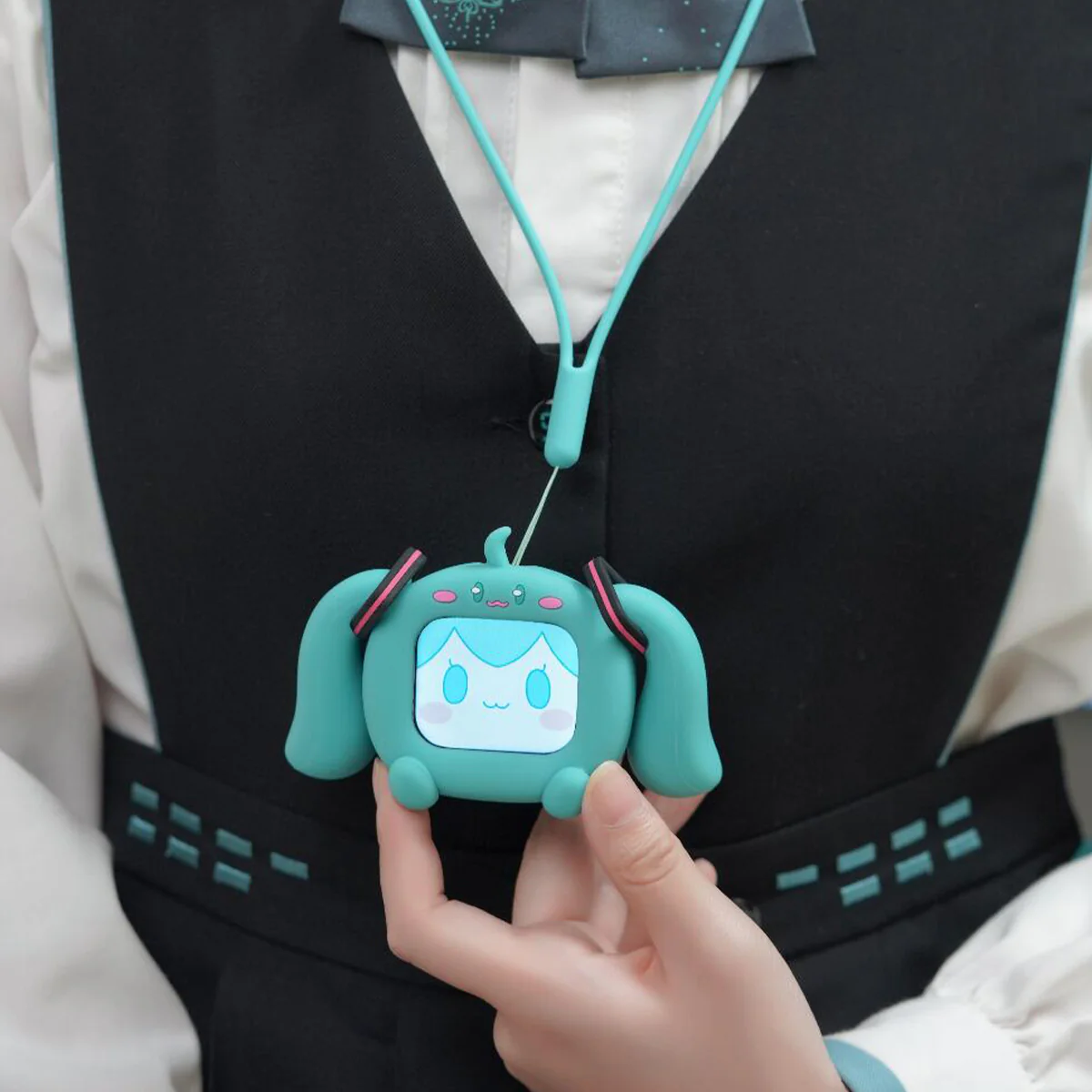 Officially Licensed Hatsune Miku CUBE FACE LCD Touchscreen Wireless Bluetooth Earbuds - Image 6
