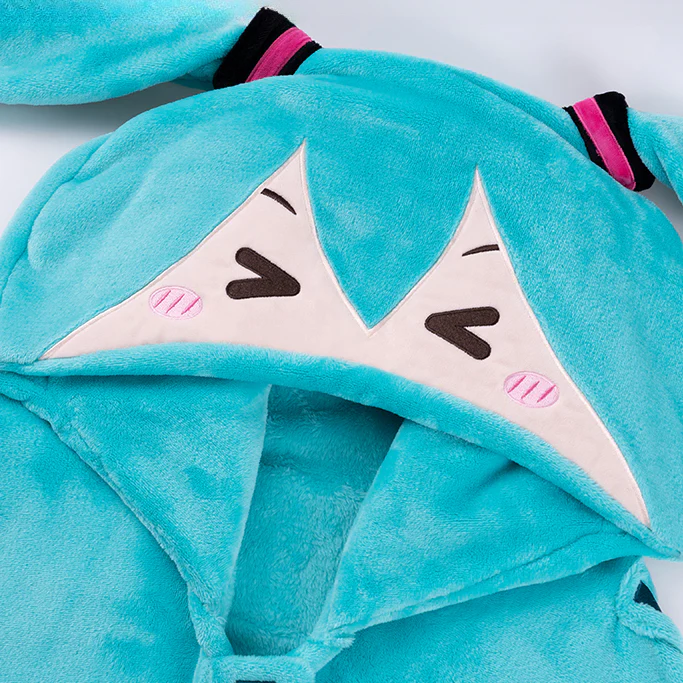 Officially Licensed Hatsune Miku Multi-functional Hooded Air-Conditioning Blanket - Image 4