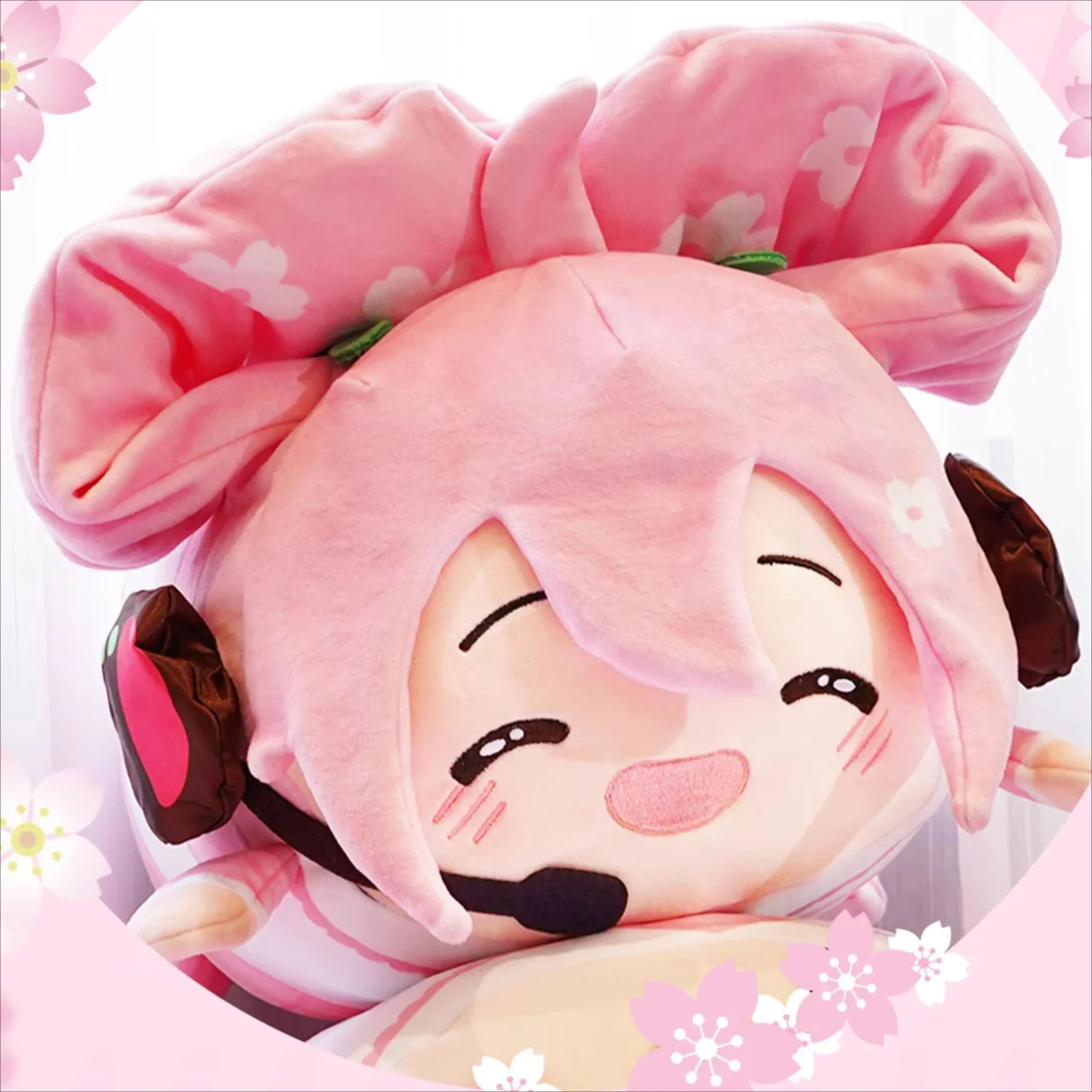 Officially Licensed Hatsune Miku Round Plush Pillow - Image 4