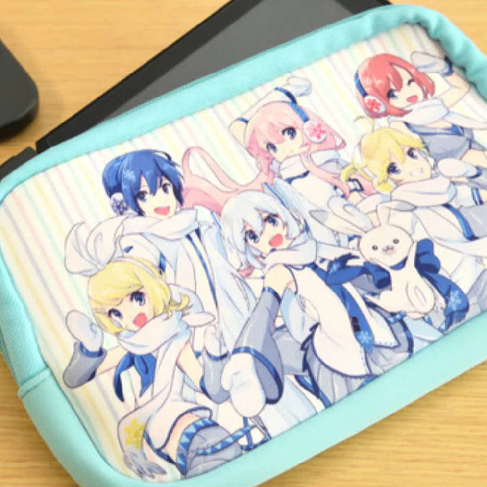 Officially Licensed Hatsune Miku Snow Future Storage Bag - Image 2