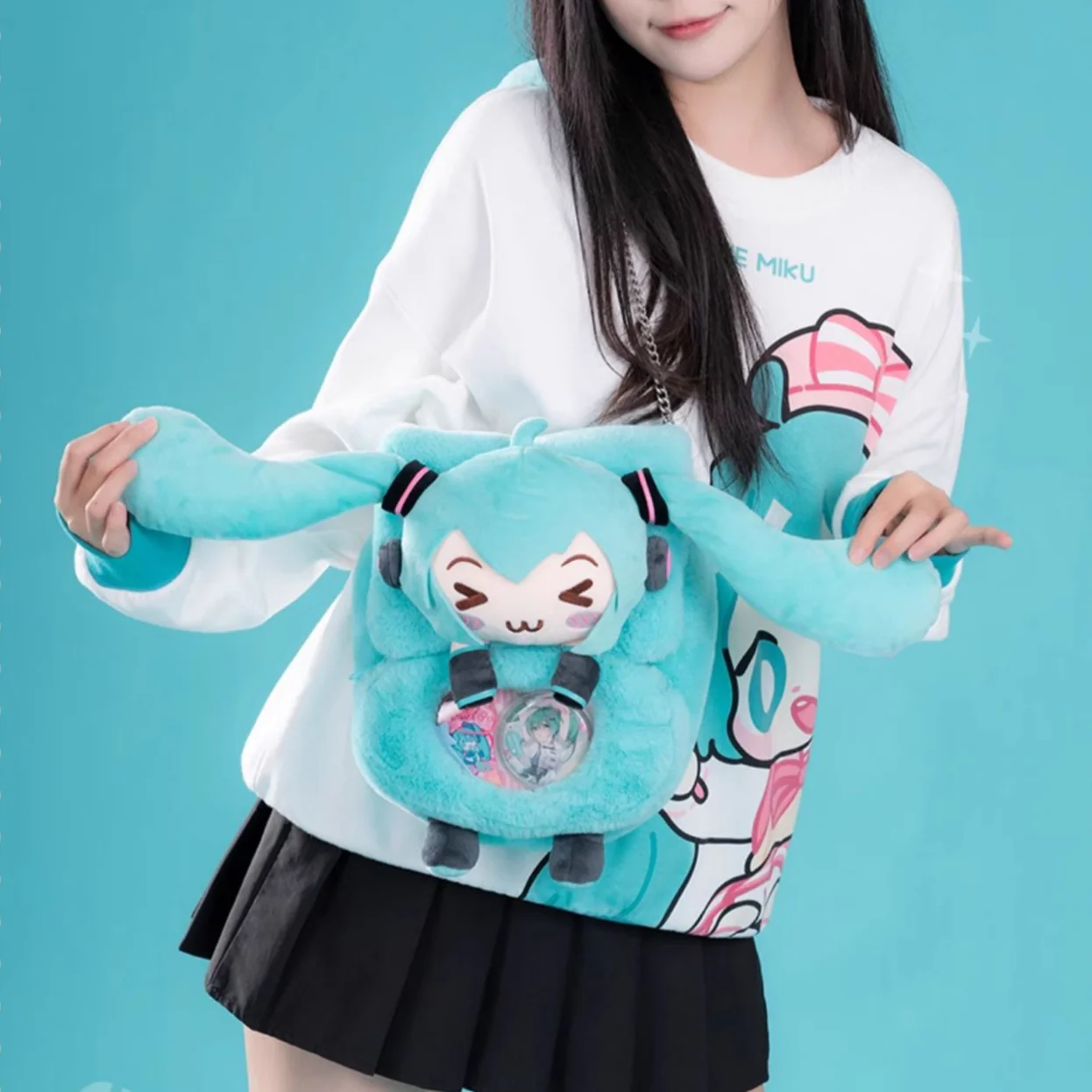 Officially Licensed Hatsune Miku Squinted Eyes Series Plush Multi-purpose Shoulder Bag - Image 4