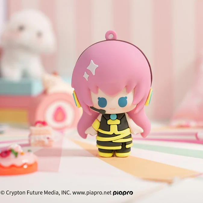 Officially Licensed Hatsune Miku VOCALOID Finger Puppet Plush Charm - Image 3