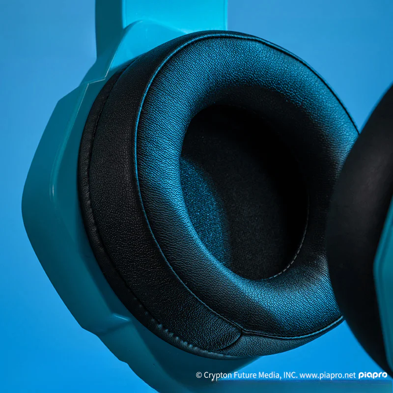 Officially Licensed Hatsune Miku Wired Gaming Headset - Image 2